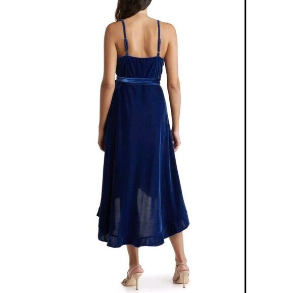 BCBG Size Medium Blue Ruffle Trim Velvet Wrap Dress NEW WITH TAGS - Picture 2 of 6